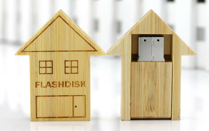   Customize Logo/Name Wooden House Shaped USB Flash drive 