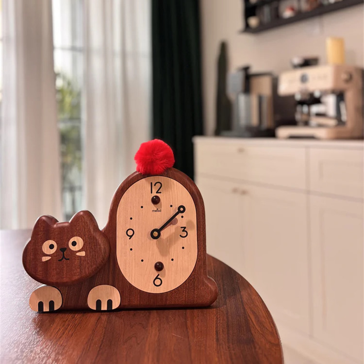 Funny Cat Wooden Desk Clock - Whimsical Silent Non-Ticking Decor