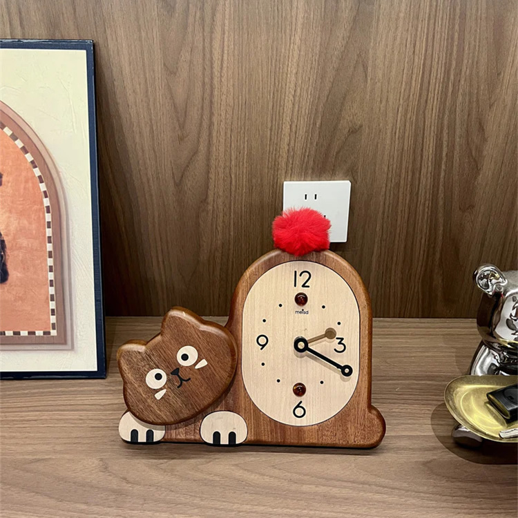 Funny Cat Wooden Desk Clock - Whimsical Silent Non-Ticking Decor