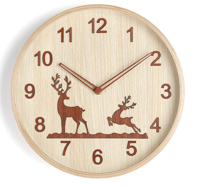  Beautiful elk christmas festival decoration wooden wall clock