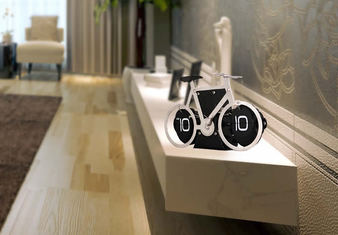   Bicycle Shaped Auto Flip Clock