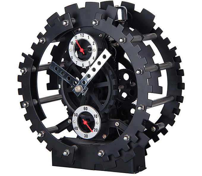 Black Maple's 10-Inch Moving Gear Desk Clock