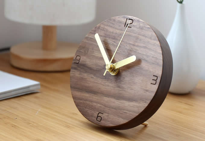 Handmade Black Walnut Wood Round  Silent Desk  Clock