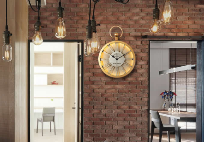    Metal Led Wall Clock with Top Handle
