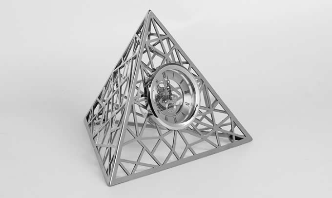 Metal Triangle Desk Clock