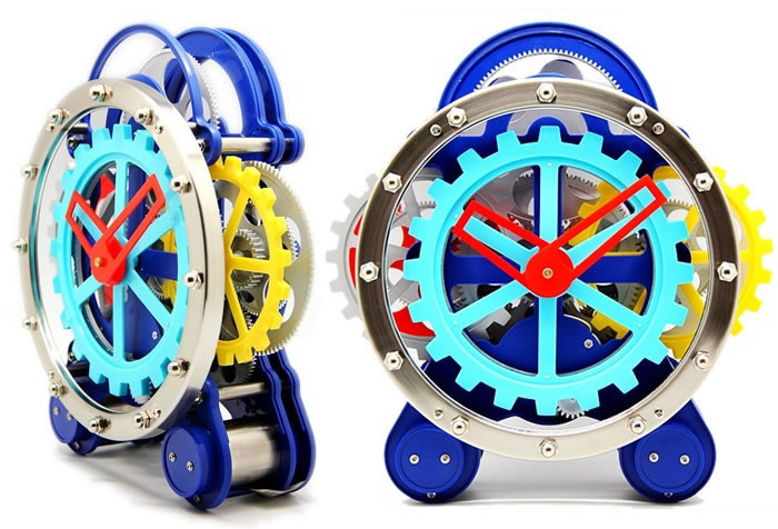 Multicolour  Maple's Moving Tabletop Gear Clock