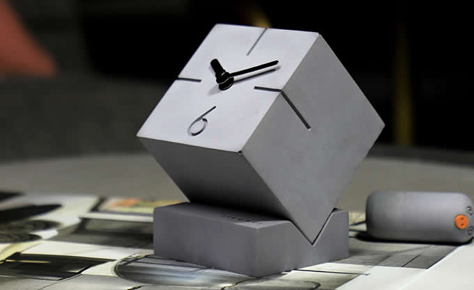 Vintage Concrete Cube Clock Retro Desktop Clock 