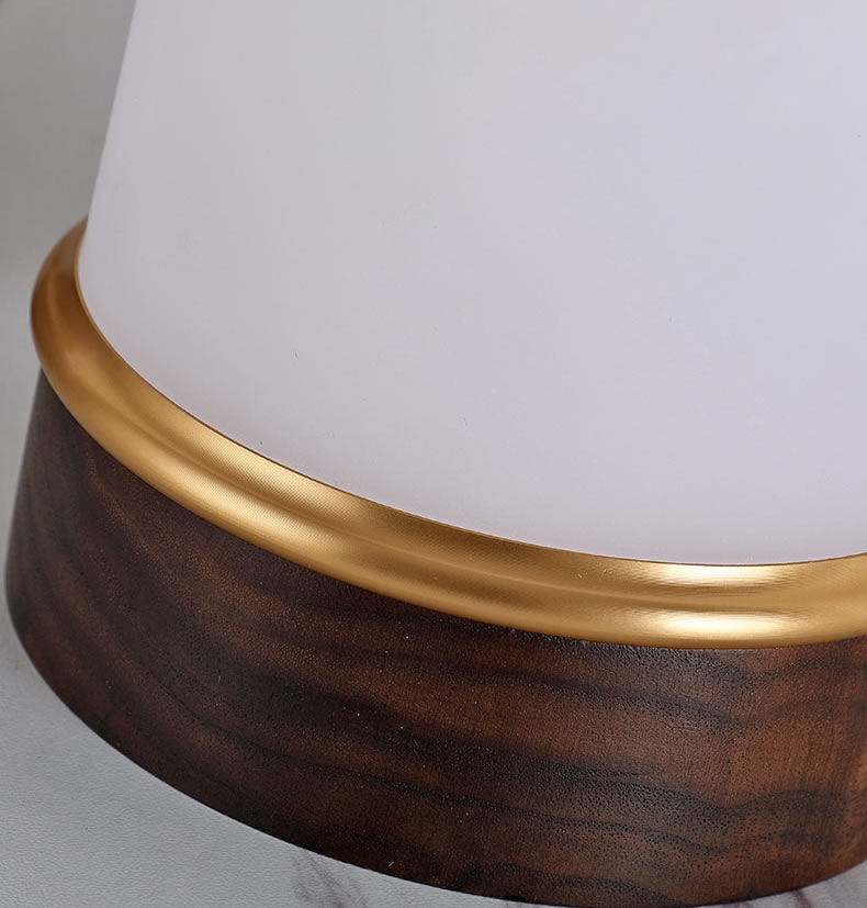 Classic Black Walnut Usb Table Lamp