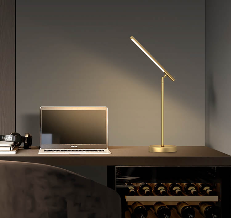 Minimalist Pure Copper Led Desk Lamp With Adjustable Angle