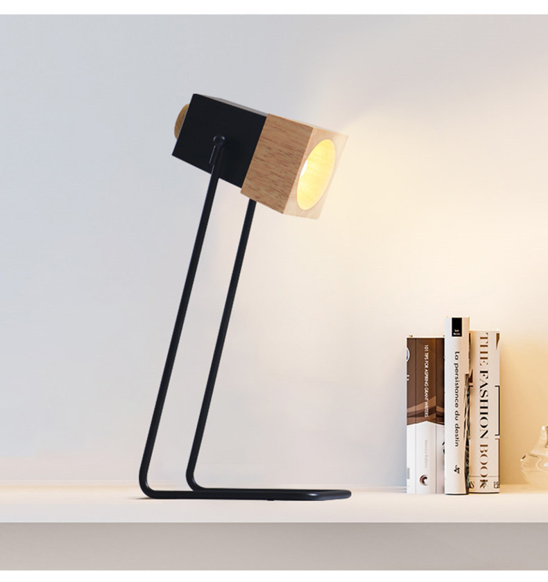 Modern Minimalist Art Led Desk Lamp