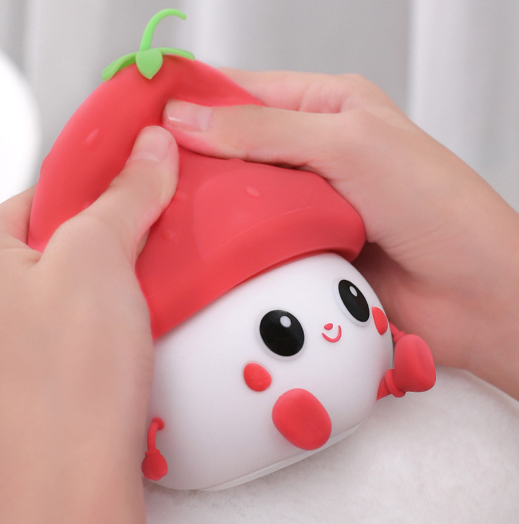 Usb Charging Cartoon Strawberry Night Light