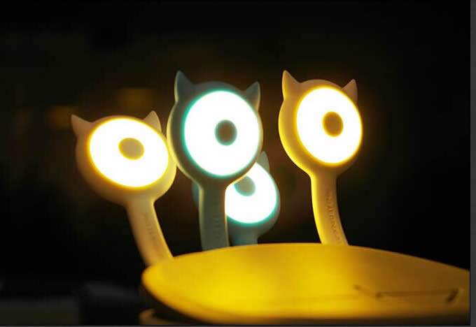 Demon Ox Horns  Portable  LED USB Light