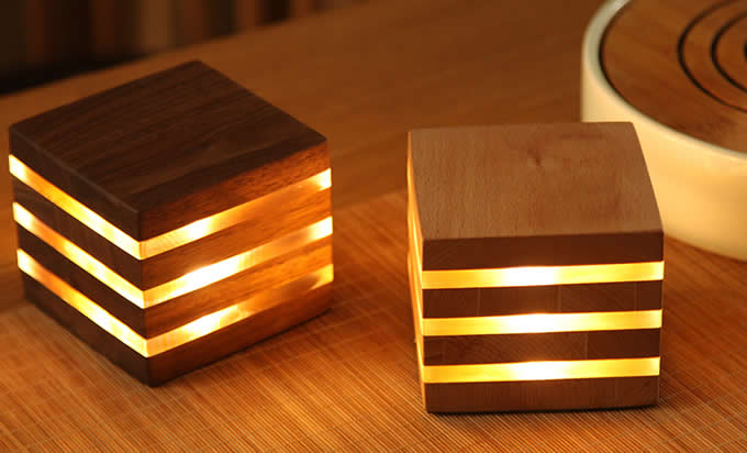  Modern Style Rechargeable Wooden Cube Table Lamp  