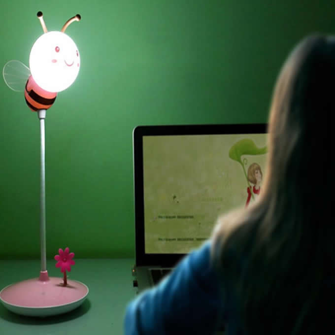   Portable Bee Rechargeable Led Night Light with Wireless Remote Control