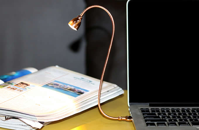Portable USB Adjustable Flexible Keyboard LED Light Lamp