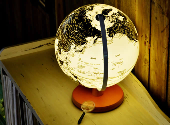   Rotating  LED  World Globe Table Lamp