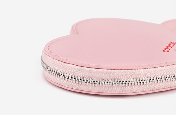 Beautiful pink heart shape girl coin purse