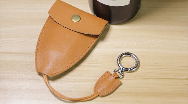 Vintage hanmade leather car key case