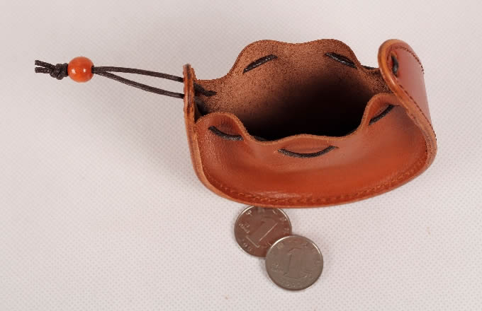 1PC Cartoon Quirky Pig Nose Plush Coin Purse Cute Mini Pig Butt Coin Purse  Card Bag Girls Storage Bag Children's Birthday Gift - AliExpress