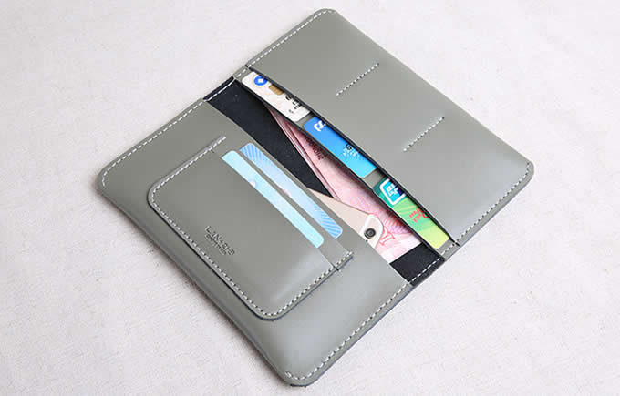 Men's  Bifold Leather Minimalistic Slim Wallet