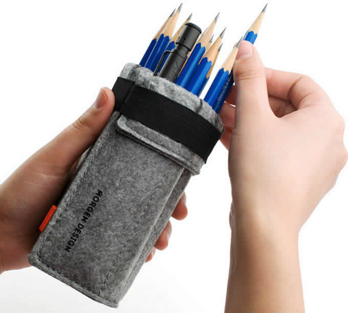 zipper Wool felt pencil case – Gifts for Designers