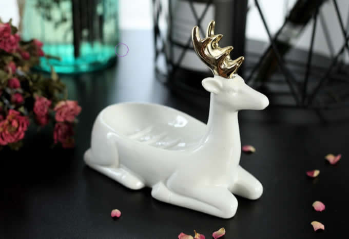  Deer White Ceramic Soap Dish