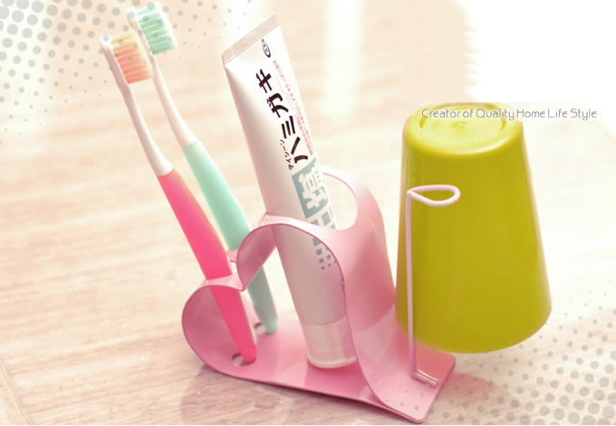 Heart-shaped Toothbrush Toothpaste Holder