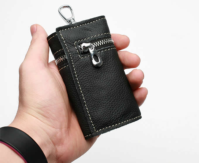 Leather Pocket Tri-fold Key Wallet/Holder with 6 Hooks  