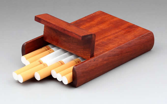  Red Sandalwood Wooden Cigarette Case