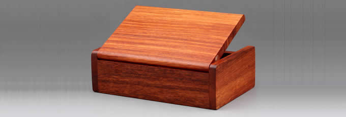  Red Sandalwood Wooden Cigarette Case