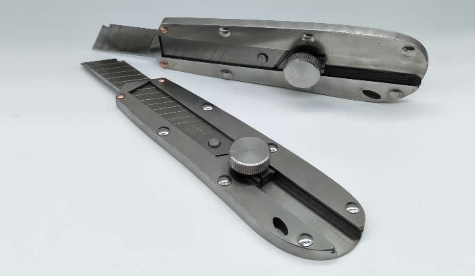  Stainless Steel Retractable Utility Knife  