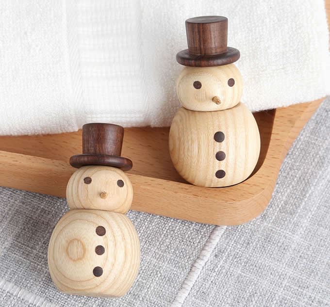  Wooden Snowman Car Aromatherapy Essential Oil Diffuser