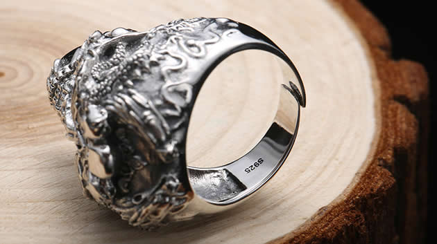 Creative Punk Style Skull Retro Silver Ring