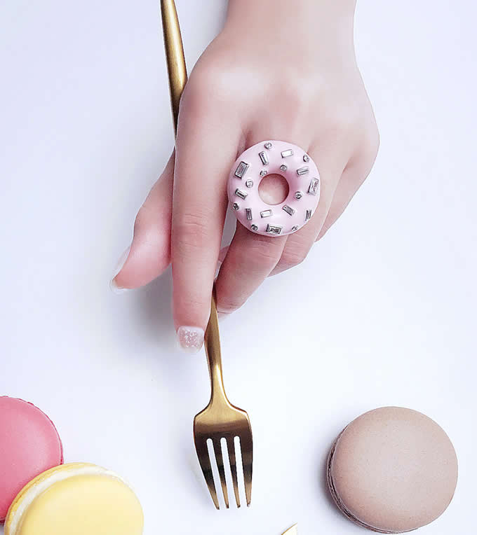  Donut Shaped Ring