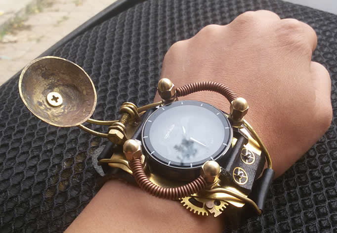 Retro Steampunk Gear Wristwatch