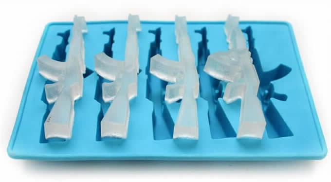 https://www.feelgift.com/media/productdetail/HOME_OFFICE/Kitchen_Dining/AK-47-Shaped-Ice-Cube-Tray-christmas-gifts-cool-stuffs-feelgift-1.jpg