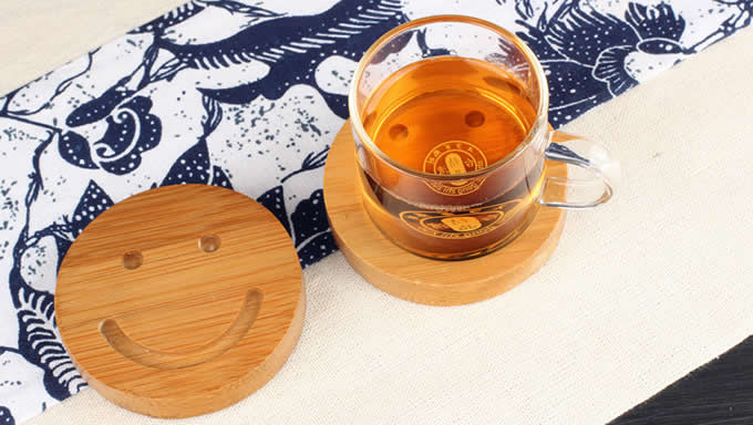 Wood Smiley Face Coaster Set of 5 