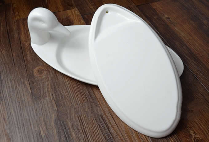   Porcelain Duck  Dinner Plate