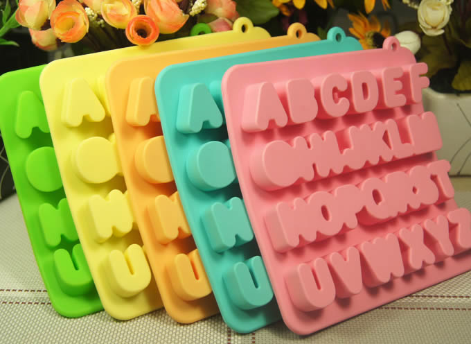 Silicone Alphabet Letter Ice / Bake Tray