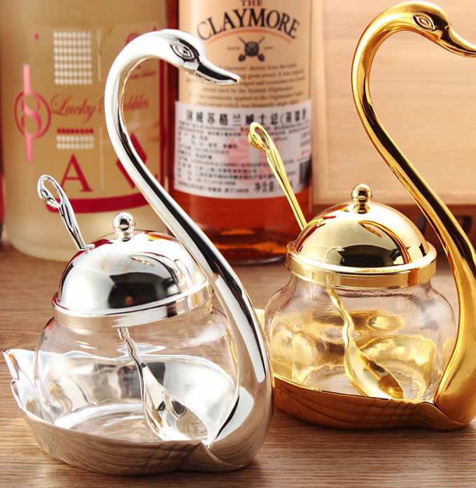   Swan Salt And Pepper Shaker Jar 