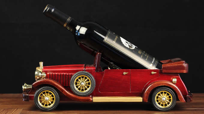 Wooden Classic Car Wine Bottle Holder