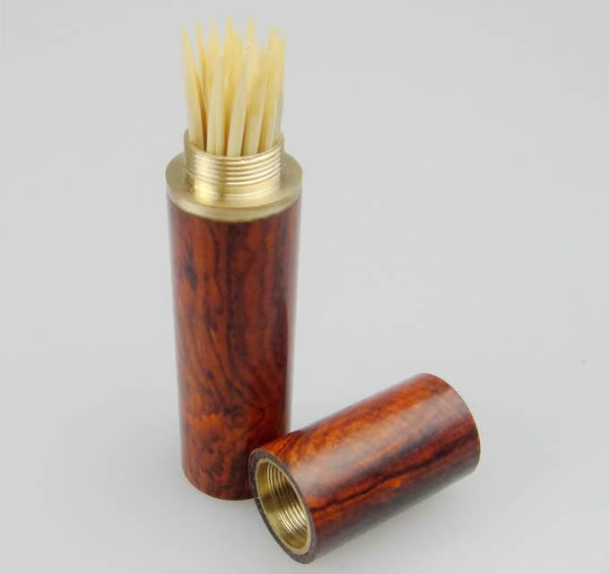 Wooden Cylinder Shaped Toothpick Holder