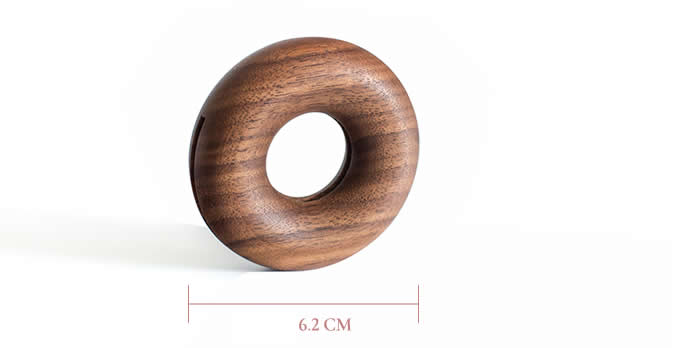 https://www.feelgift.com/media/productdetail/HOME_OFFICE/Kitchen_Dining/Wooden-Doughnut-Sealing-Clips-for-Food-and-Snack-Bag-2018-12-10-christmas-gifts-cool-stuffs-feelgift-1.jpg