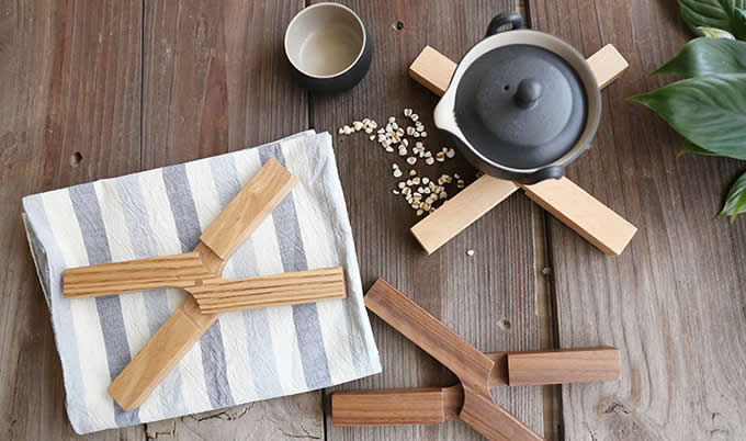 Wooden  Fold Trivet Mat, Hot Pot Holder Pads, Set of 2 