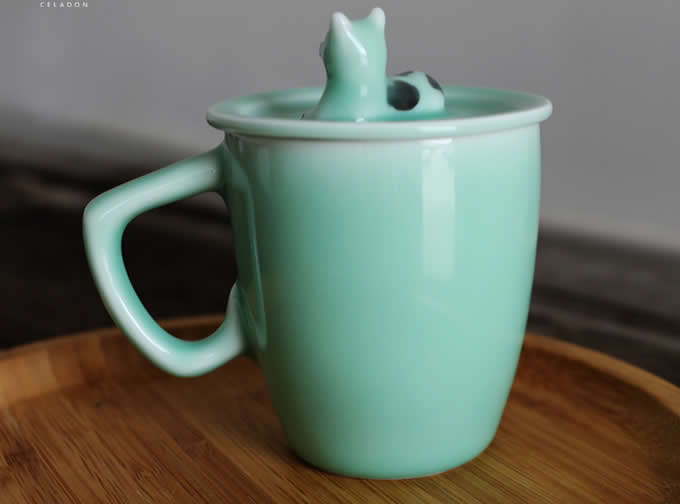 3D Cartoon Miniature Animal Coffee Cup Mug with Dog On Lid