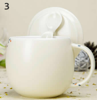 Ceramic Mug with Tea Leaf Filter