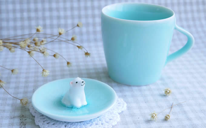  Cute Polar Bear Figurine Ceramic Coffee Cup 