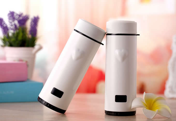 Heart Touch Sensing Temperature Display Cup