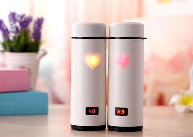 Heart Touch Sensing Temperature Display Cup