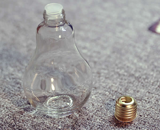 Light Bulb Drinking Glass Bottles 